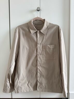 Uniqlo Lightweight Beige Shirt Jacket